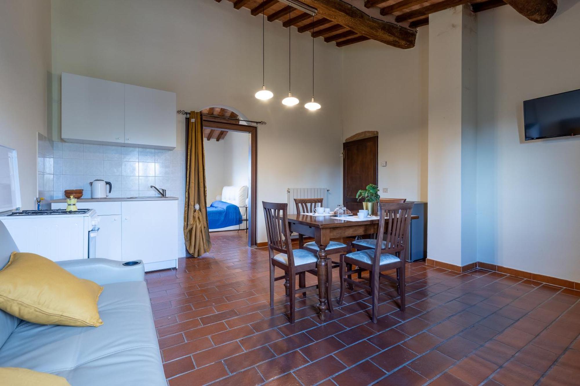 Residence Montevecchio Монтополі-ін-Валь-д'Арно Екстер'єр фото