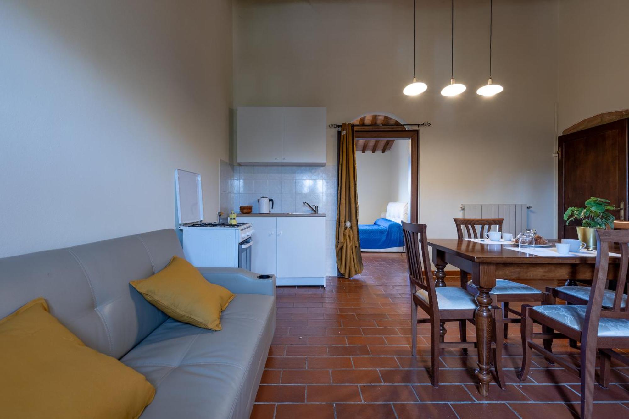 Residence Montevecchio Монтополі-ін-Валь-д'Арно Екстер'єр фото