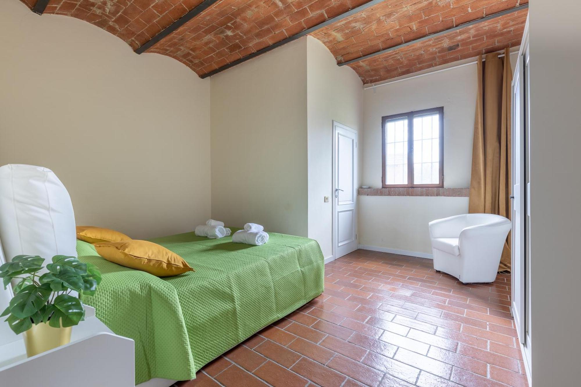 Residence Montevecchio Монтополі-ін-Валь-д'Арно Екстер'єр фото